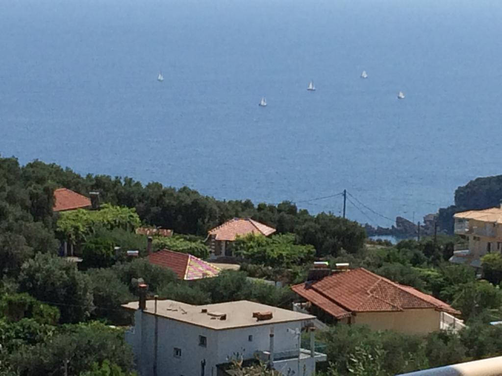 Vito'S Parga View Apartments Esterno foto