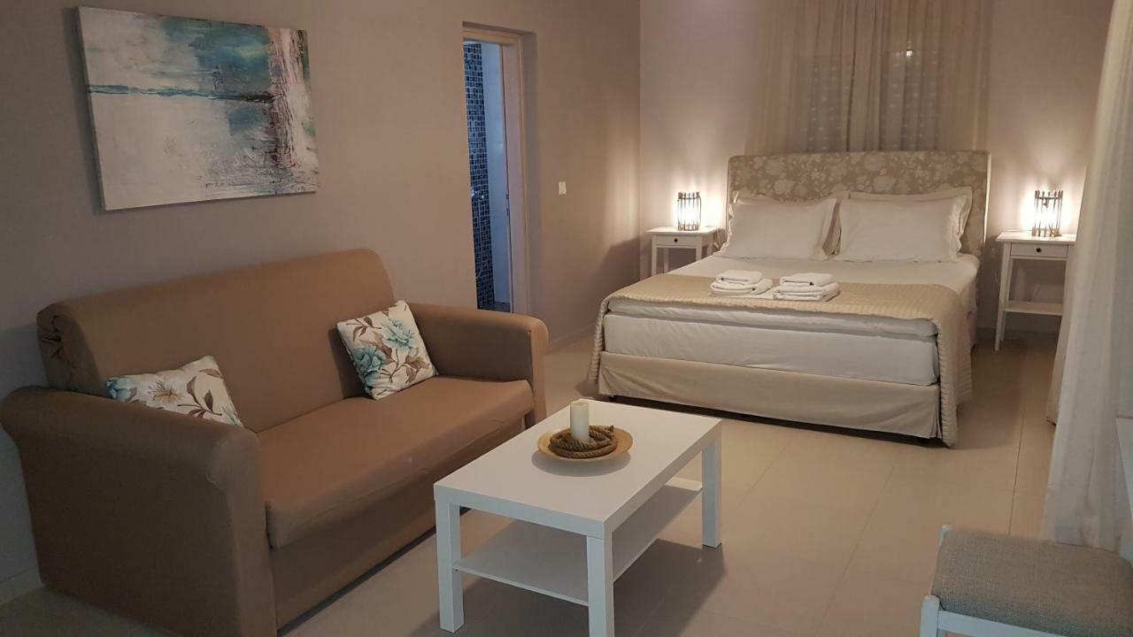 Vito'S Parga View Apartments Esterno foto